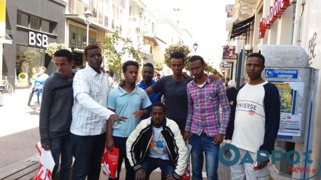 Δραματική εξομολόγηση διασωθέντων Σομαλών στο “Θάρρος” για το χαμό 450 ανθρώπων στη Μεσόγειο