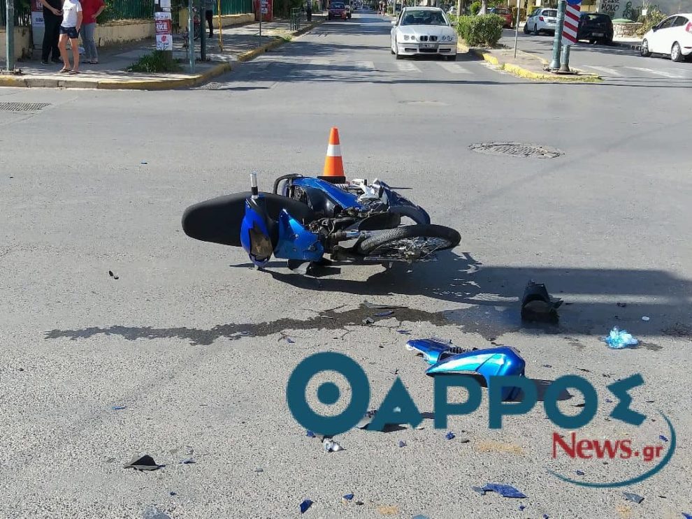 Σοβαρό τροχαίο ατύχημα στην οδό Ακρίτα! (φωτογραφίες)