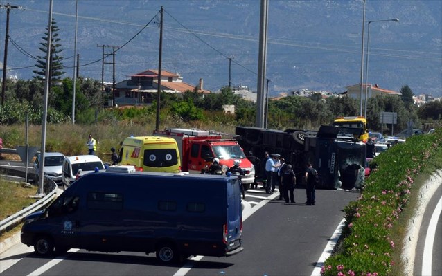 Καταγγελία αστυνομικού για τις κλούβες των Μεταγωγών
