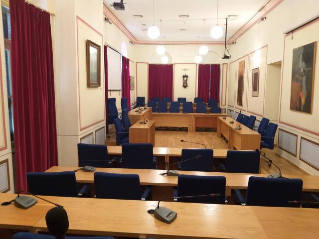 Το νέο Δημοτικό Συμβούλιο Καλαμάτας που θα πλαισιώσει το δήμαρχο Θανάση Βασιλόπουλο
