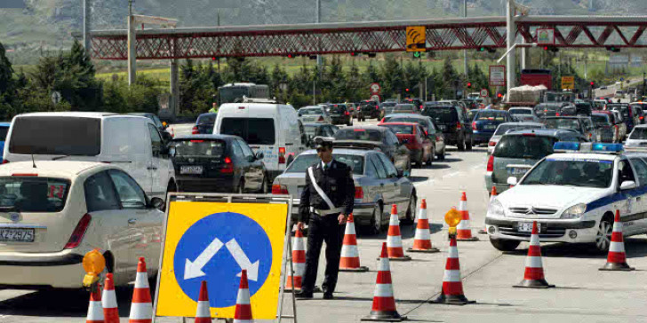 Αυξημένα μέτρα της Τροχαίας για το τριήμερο του Αγίου Πνεύματος