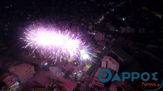 Όλη η πόλη μια η γιορτή χθες με την 6η Λευκή Νύχτα Κυπαρισσίας!