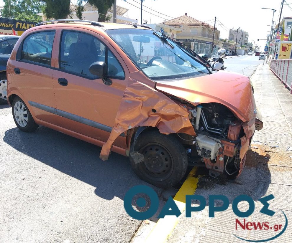 Τροχαίο με υλικές ζημιές στην Αγία Τριάδα
