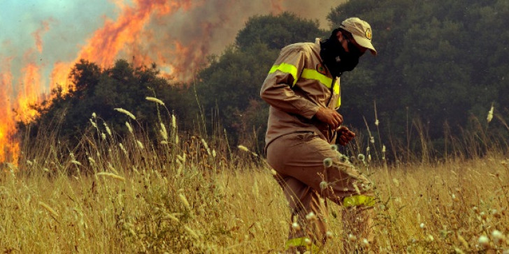 Προσλήψεις εποχικών πυροσβεστών
