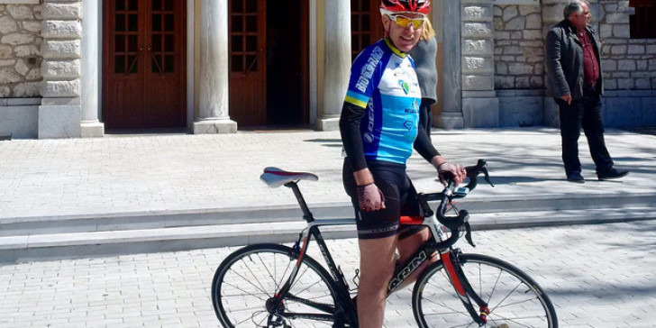 Ατύχημα με το ποδήλατο στη Μάνη είχε ο πρέσβης των ΗΠΑ