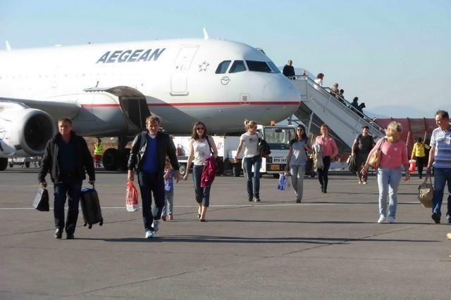 Αύξηση παρουσιάζει η κίνηση επιβατών και  πτήσεων στο αεροδρόμιο της Καλαμάτας