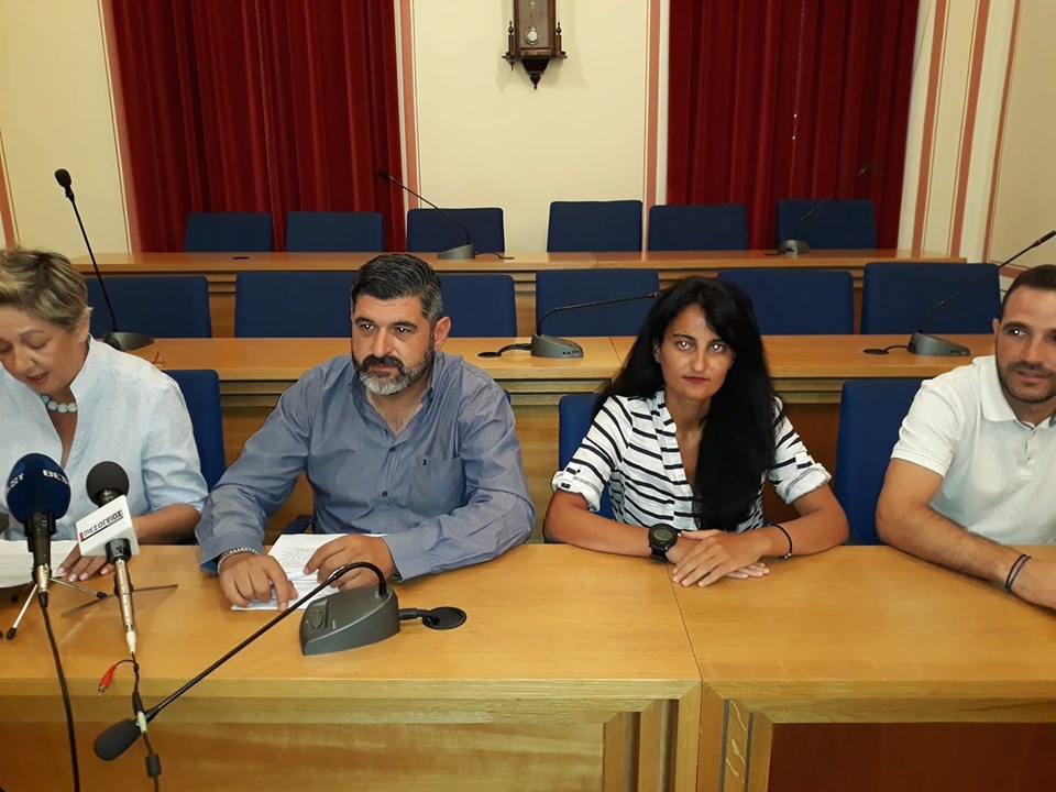 Παναγιώτης Λύρας: «Η Κοινότητα σύνδεσμος Δήμου και δημοτών»