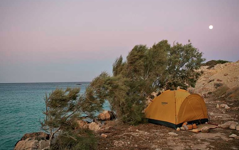 Παράπονα για το ελεύθερο κάμπινγκ στο Καλό Νερό