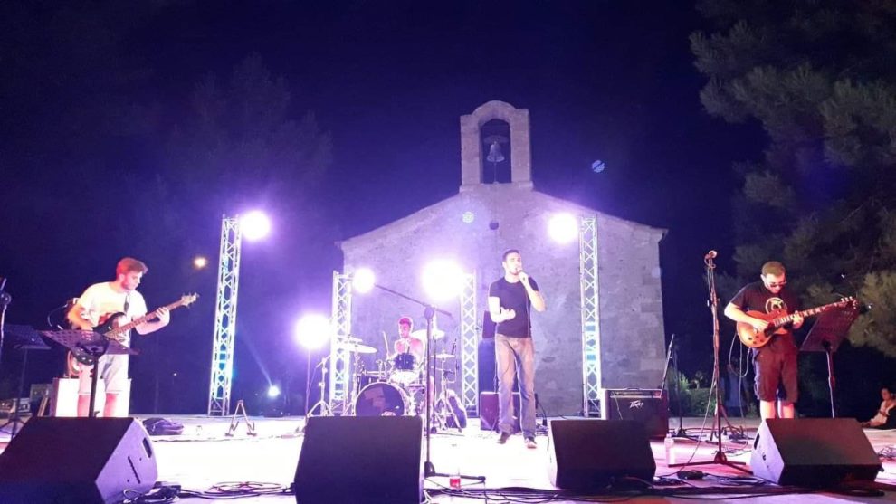 Φιλιατρά: «Ξεσήκωσε» το νεανικό ροκ φεστιβάλ “Heavy By The Trees” για 4η χρονιά!