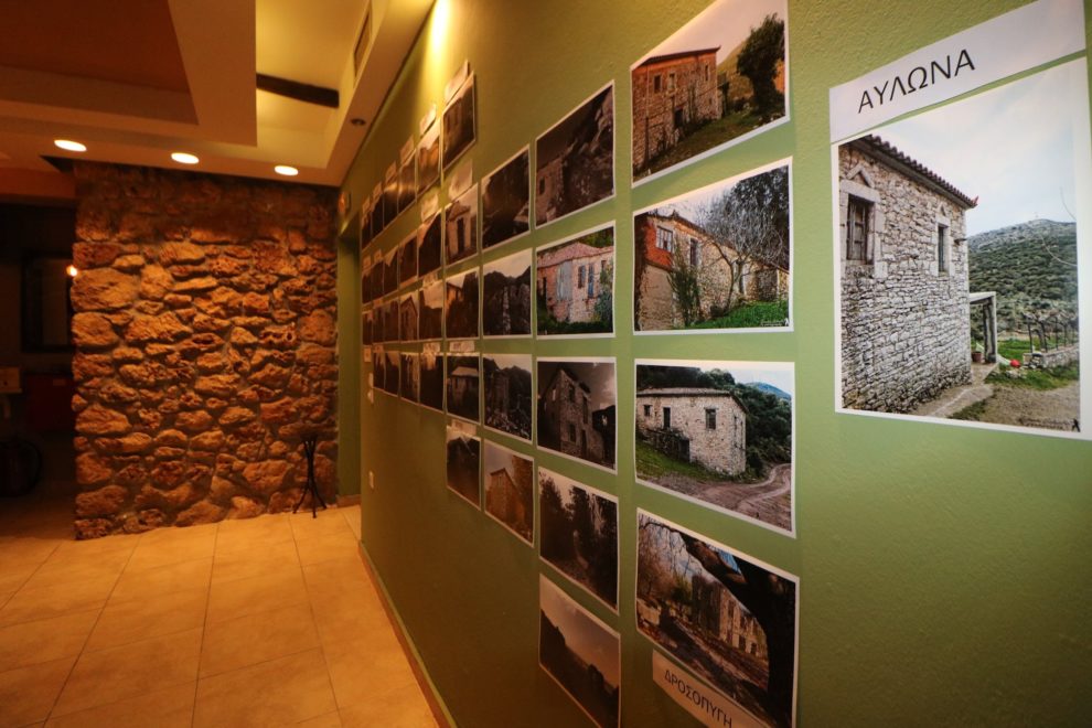 Εντυπωσιάζει η έκθεση “Στα μονοπάτια της πέτρας”