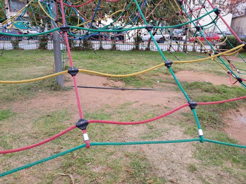 Σύμβαση για συντήρηση στις παιδικές χαρές του Δήμου Καλαμάτας