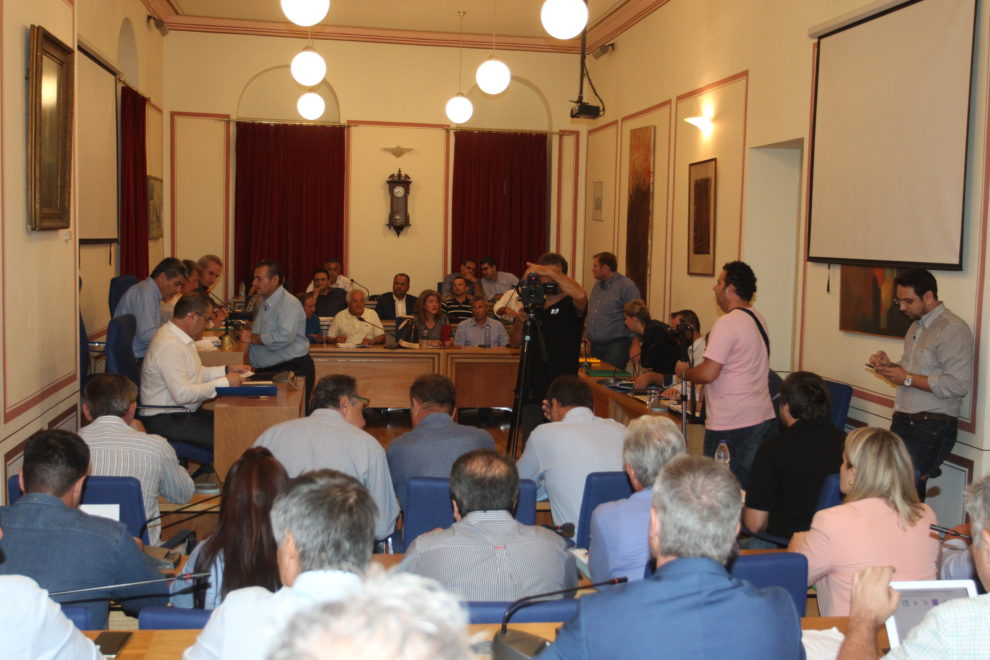 Με παλιά υλικά δε φτιάχνεται τίποτα καινούργιο