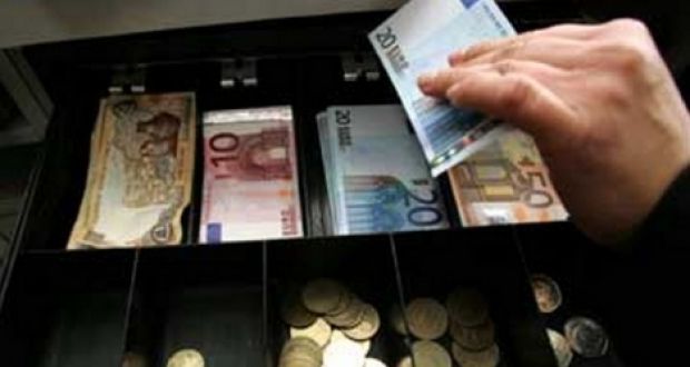 Συνελήφθη 30χρονος αλλοδαπός για κλοπή σε μπαρ και απόπειρα σε σπίτι