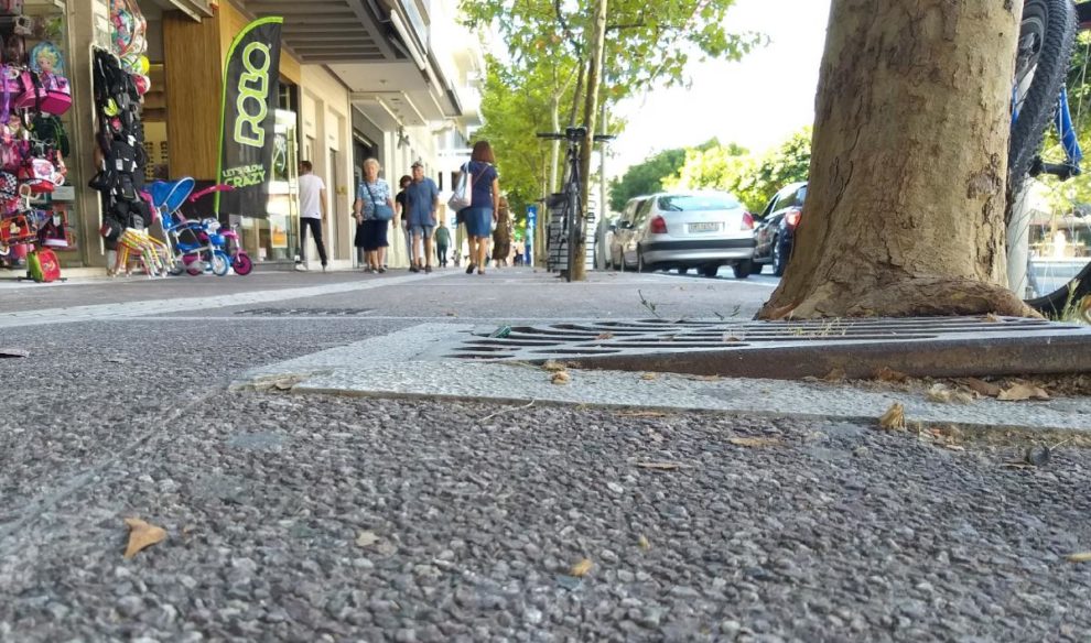 Καλαματιανό ανέκδοτο η ύπαρξη πεζοδρομίων