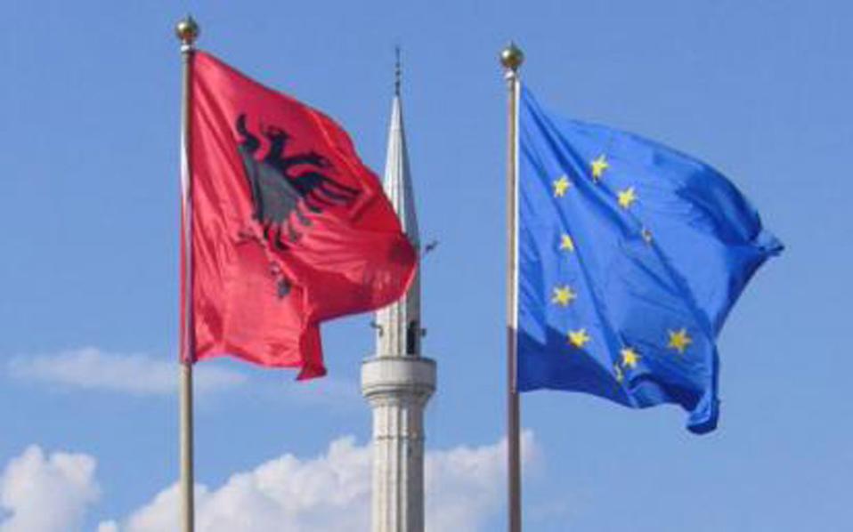 «Όχι» των υπουργών σε Βόρεια Μακεδονία και Αλβανία για ένταξη στην Ε.Ε.