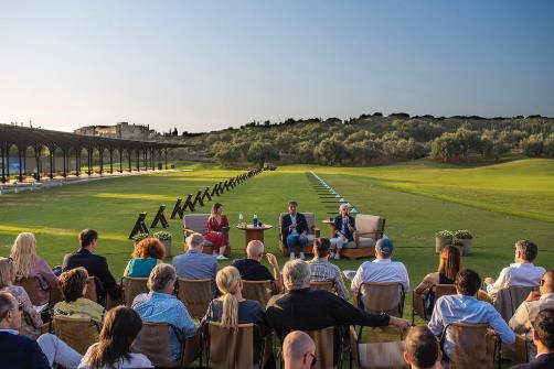 “Democracy & Spirituality Weekend” στην Costa Navarino