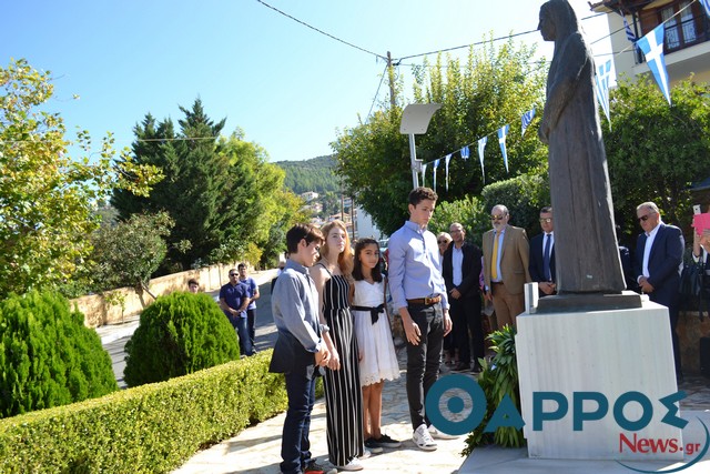 Τίμησαν τη «Μάνα του έπους του ’40», Ελένη Ιωαννίδη στην Κυπαρισσία!