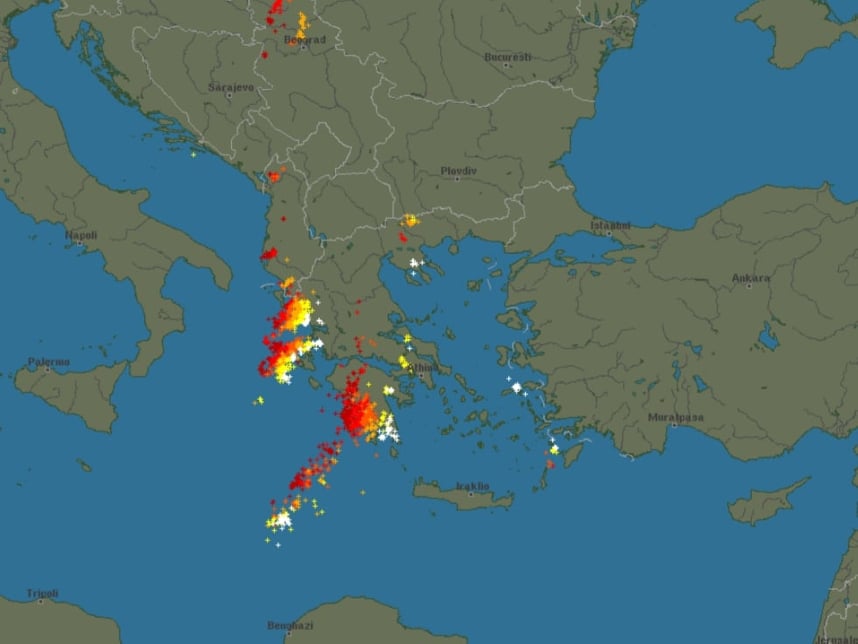 Καλαμάτα: Πέρασε το πρώτο κύμα κακοκαιρίας, συνέχεια με ισχυρές αλλά σύντομες ριπές