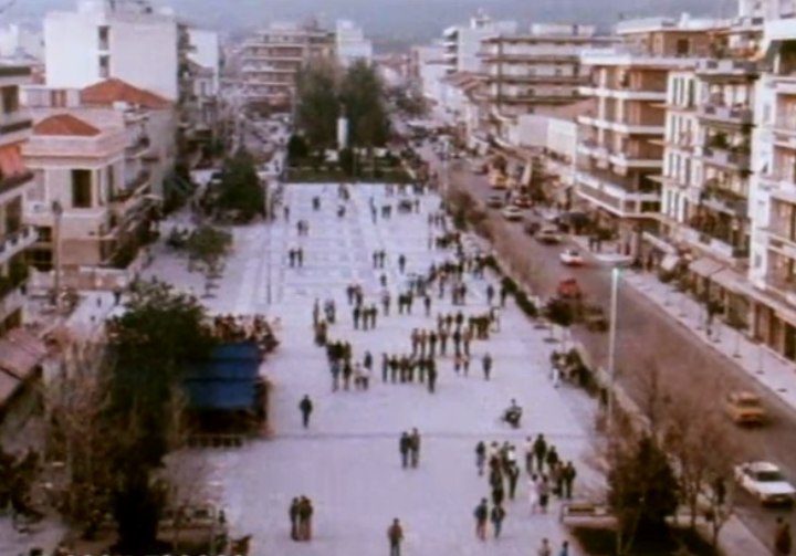 Η ομάδα «Πάμε Βόλτα» ξαναζωντανεύει τη δεκαετία του 1980 στην Καλαμάτα