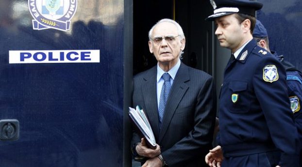 Τουλάχιστον 8 χρόνια θα μείνει στη φυλακή ο Άκης Τζοχατζόπουλος