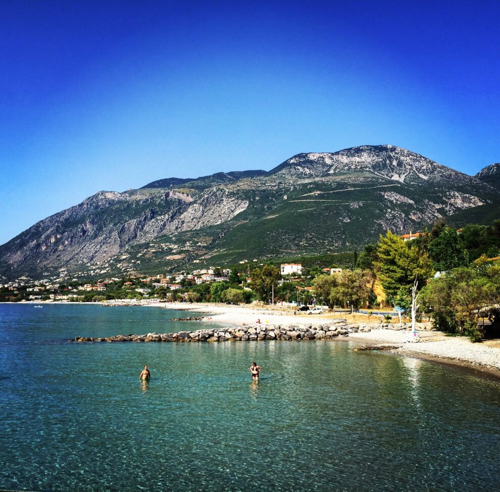 Καθαρά νερά για κολύμβηση και τον Ιούνιο στην Καλαμάτα!