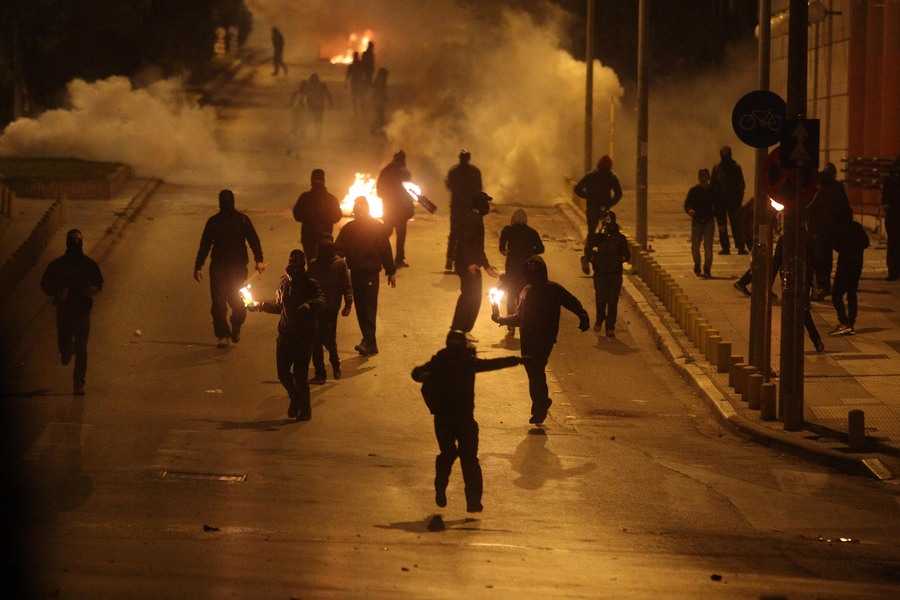 Αναρχικός με κομματικό «βύσμα»