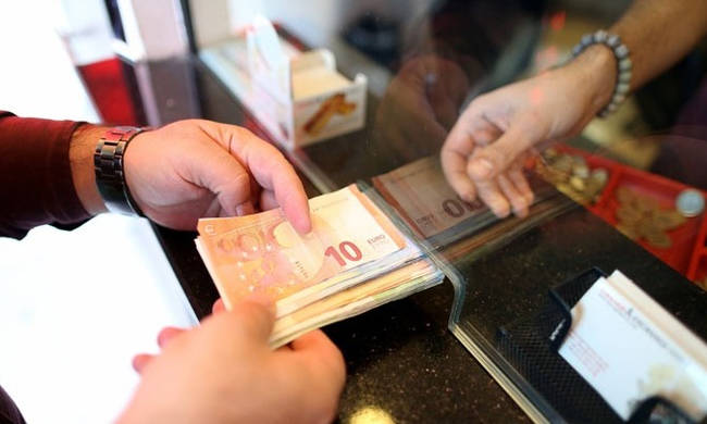 120 δόσεις και κούρεμα 50% για χρέη έως 250.000 ευρώ
