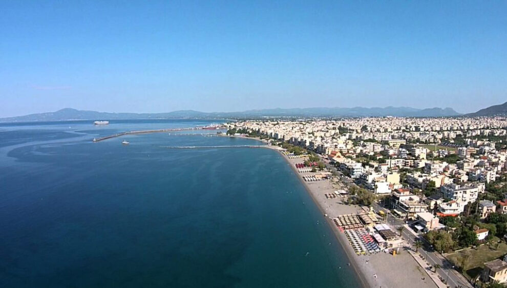 Πρωτόκολλα κατεδάφισης αυθαιρέτων κατασκευών στον αιγιαλό της Καλαμάτας