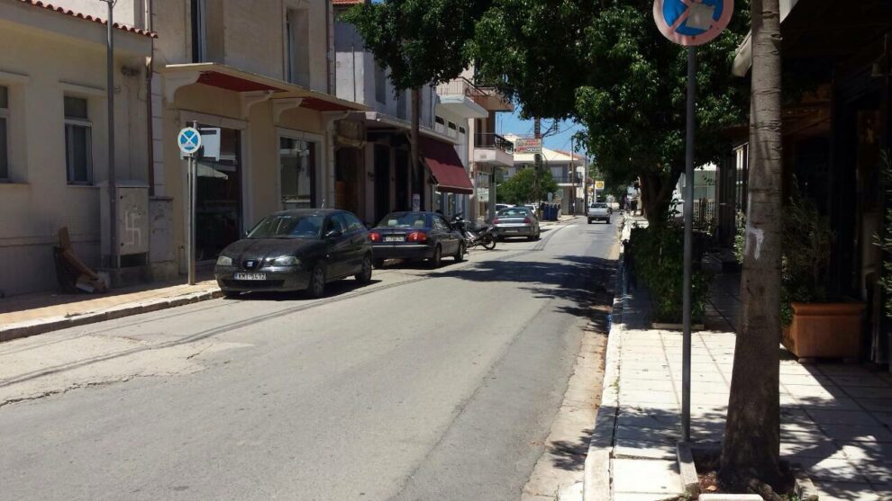 Να αποτραπεί εκσκαφή κεντρικού δρόμου των Φιλιατρών μες στο καλοκαίρι ζητά ο Εμπορικός Σύλλογος