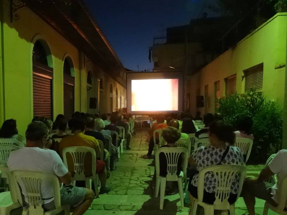 Ολοκληρώνεται σήμερα και ετοιμάζει τις βαλίτσες του για μακρινές οθόνες το Video Art Μηδέν