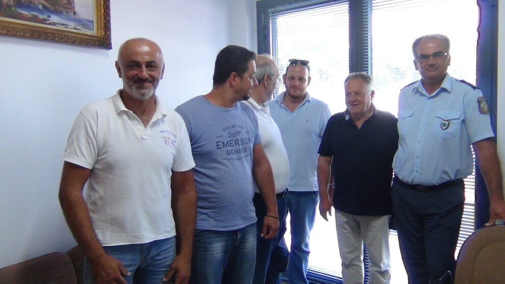 Εμπορικός Σύλλογος Φιλιατρών: «Θέλουμε τον αστυνομικό δίπλα μας. Δεν τον έχουμε»