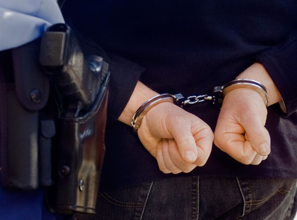 36χρονος «τρύπωνε» σε ενοικιαζόμενα δωμάτια και ξενοδοχεία σε Στούπα και Άγιο Νικόλαο