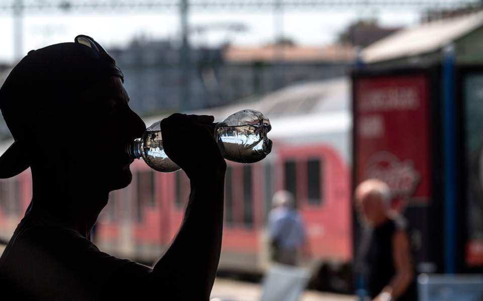 Φόβος για το θερμότερο καλοκαίρι της χιλιετίας