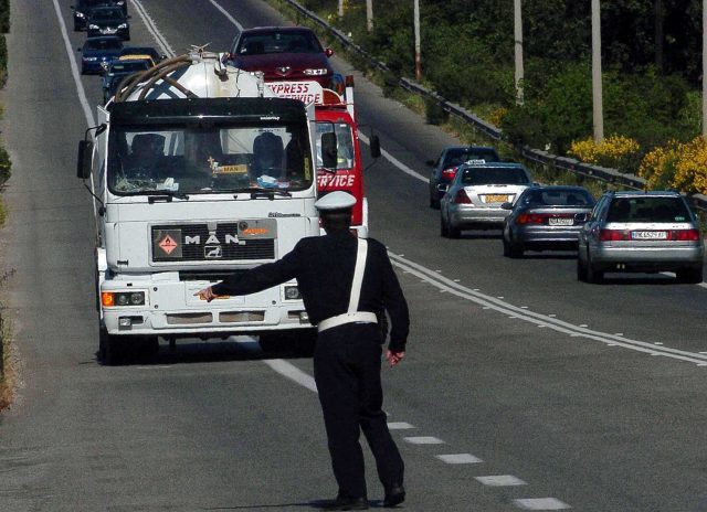 Αυξημένα τα μέτρα της Τροχαίας, λόγω Δεκαπενταύγουστου