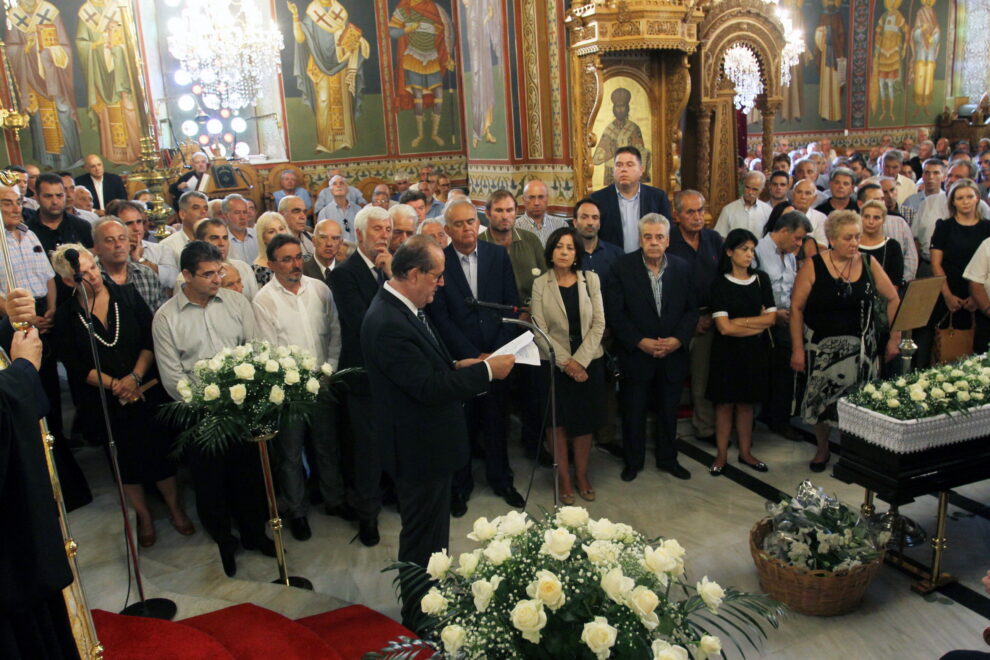 Τελευταίο αντίο στον Παναγιώτη Καρατζέα