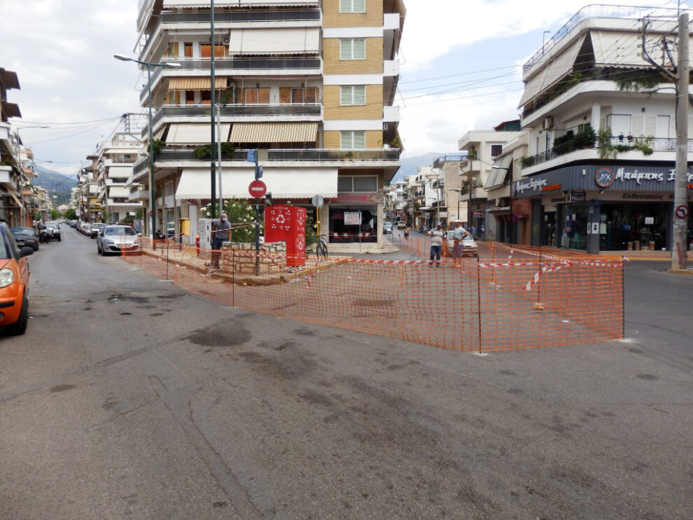 Ξεκίνησαν οι εργασίες για πλατεία  Μπουλούκου και Αθηνών