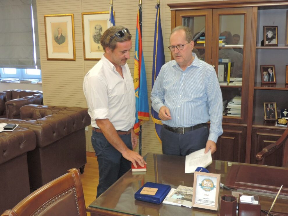 Ορκωμοσία νέου δημοτικού συμβούλου Καλαμάτας