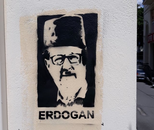 Νίκας και Ερντογάν…