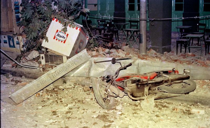 13 Σεπτεμβρίου 1986: «32 χρόνια από το φονικό σεισμό της Καλαμάτας» (φωτογραφίες & βίντεο)