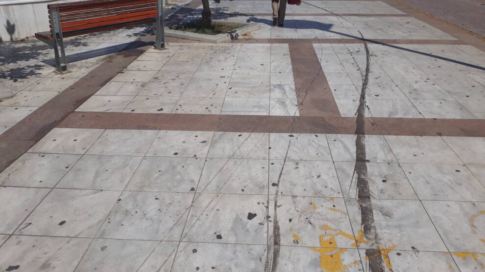 Μέσα «στην μπίχλα» τα Ψαράκια
