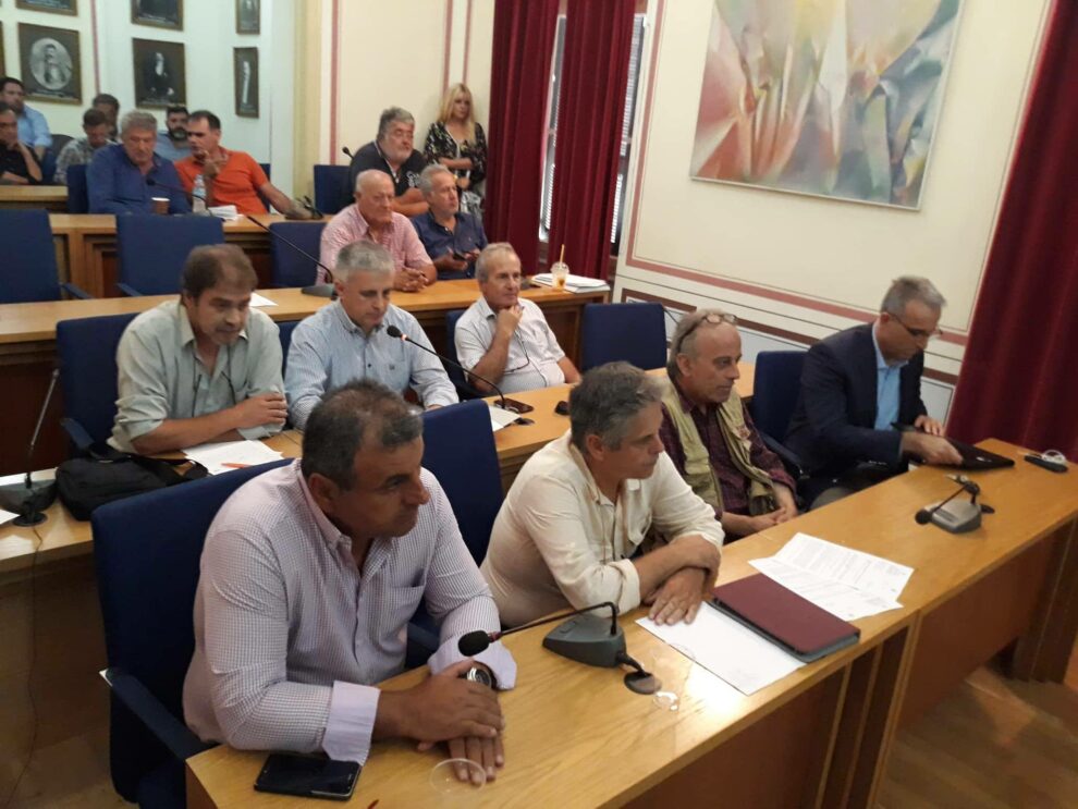 Προχωρούν σε ανοικτή συγκέντρωση του ψηφοδελτίου οι 6 της μείζονος μειοψηφίας