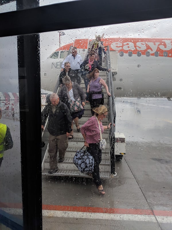 Προσγείωση για την Easy Jet στο «Ελ. Βενιζέλος» αντί για το αεροδρόμιο της Καλαμάτας(φωτογραφίες)