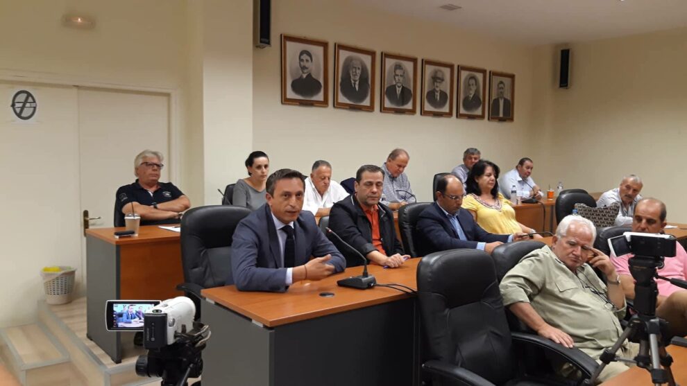 Η παρουσία Μαντά στην έκτακτη συνεδρίαση του Δ.Σ. Τριφυλίας!