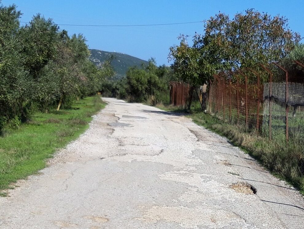 Βάλτα Τριφυλίας: Σε κακό χάλι οι δρόμοι,  «αποκλεισμένοι» και απογοητευμένοι οι κάτοικοι