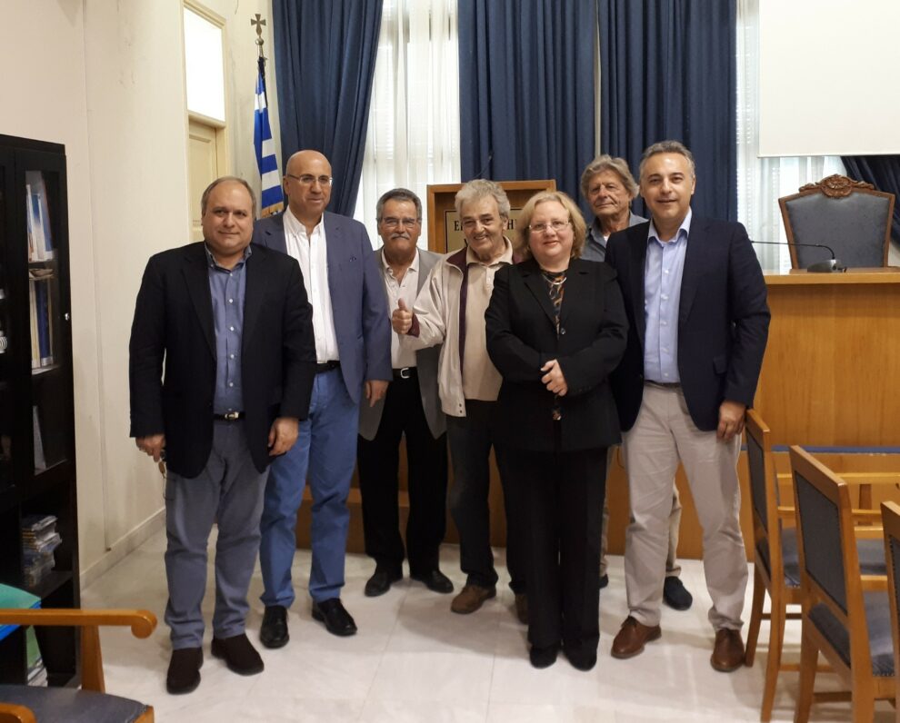 Η Κούβα ψάχνει το μέλλον της δίπλα από το… στόμα του λύκου