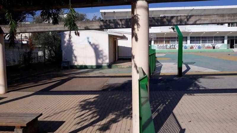 4ο Νηπιαγωγείο Καλαμάτας: Οι γονείς έλαβαν υποσχέσεις για εργασίες στα λυόμενα, αλλά μέχρι εκεί!