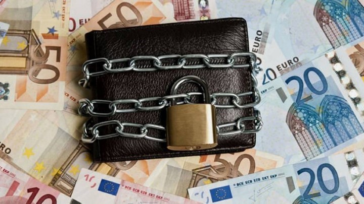 Έρχεται ο «κυκλώνας Εφορία» κατασχέσεις, κατασχέσεις, κατασχέσεις…
