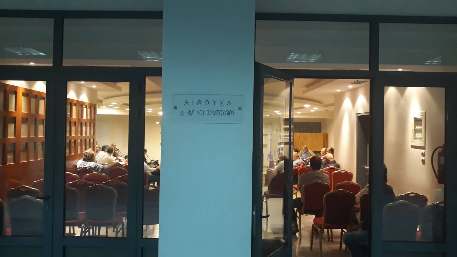 Δημοτικό Συμβούλιο Μεσσήνης: Ο νέος κανονισμός επέβαλε την ηρεμία, με τη μειοψηφία να ζητά αλλαγές