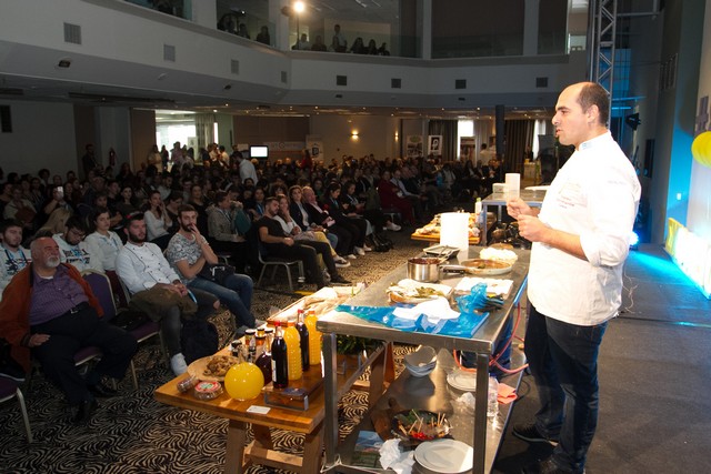 Στέφανος Διαμαντόπουλος: Ο δημιουργός γεύσεων και  παγκόσμιος πρωταθλητής σοκολάτας στο Σχολείο Τουρισμού
