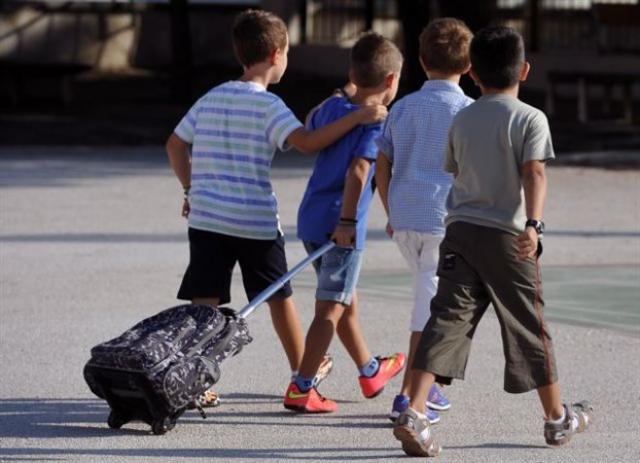 Στούπα: Ακατάλληλα λεωφορεία  μεταφέρουν μικρούς μαθητές (φωτογραφίες)